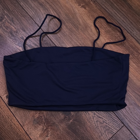 Navy blue crop stop also spaghetti straps - Picture 2 of 2